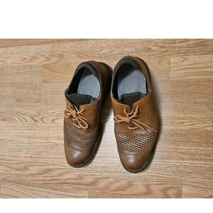 Cole Haan Men's 2.ZeroGrand Lined Laser Wingtip Oxford Style British Tan SIZE 10